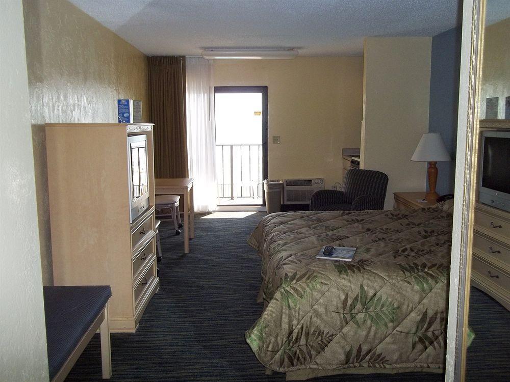 Holiday Inn Express & Suites Oceanfront Daytona Beach Shores By Ihg Eksteriør billede