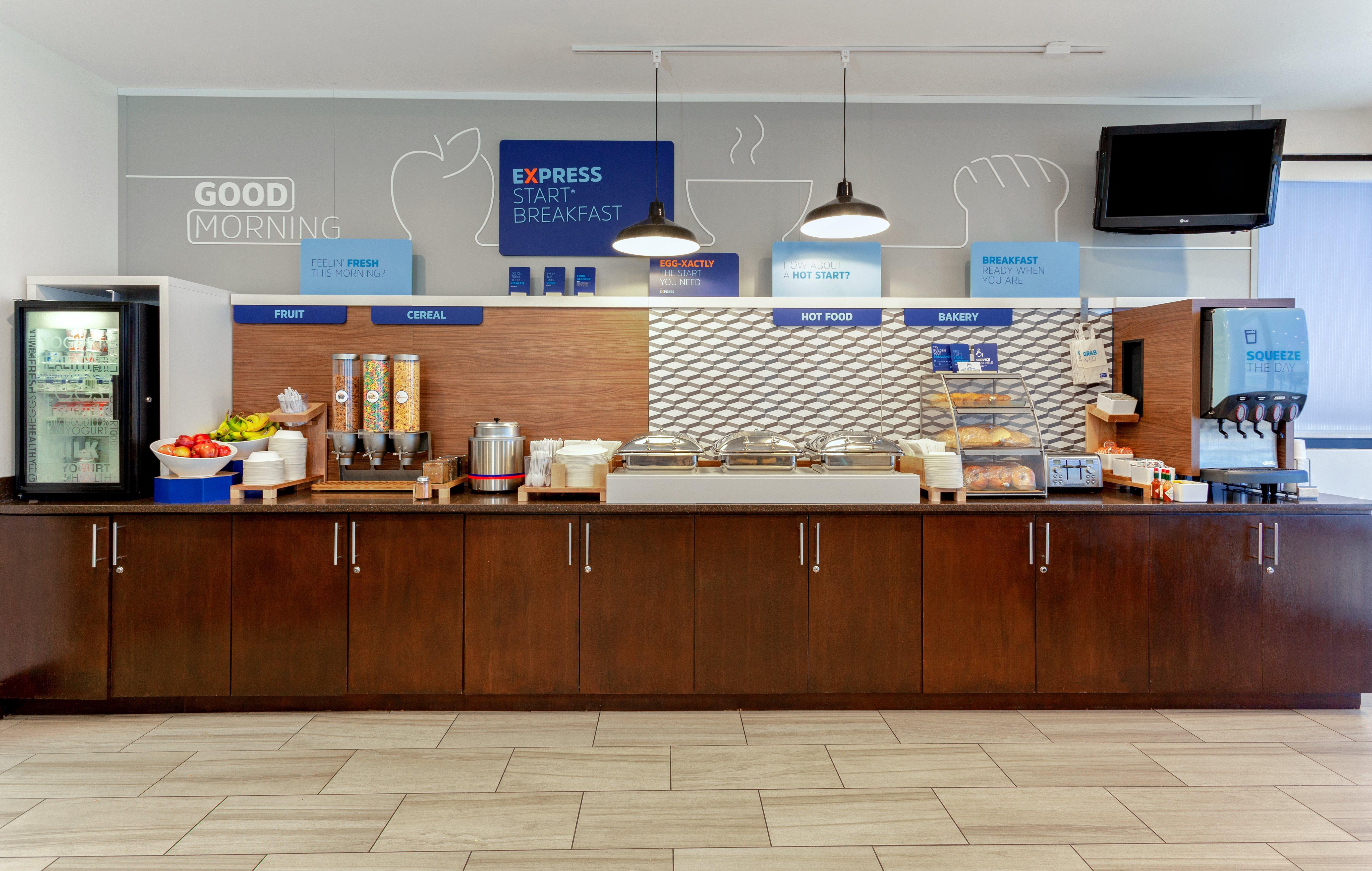 Holiday Inn Express & Suites Oceanfront Daytona Beach Shores By Ihg Eksteriør billede