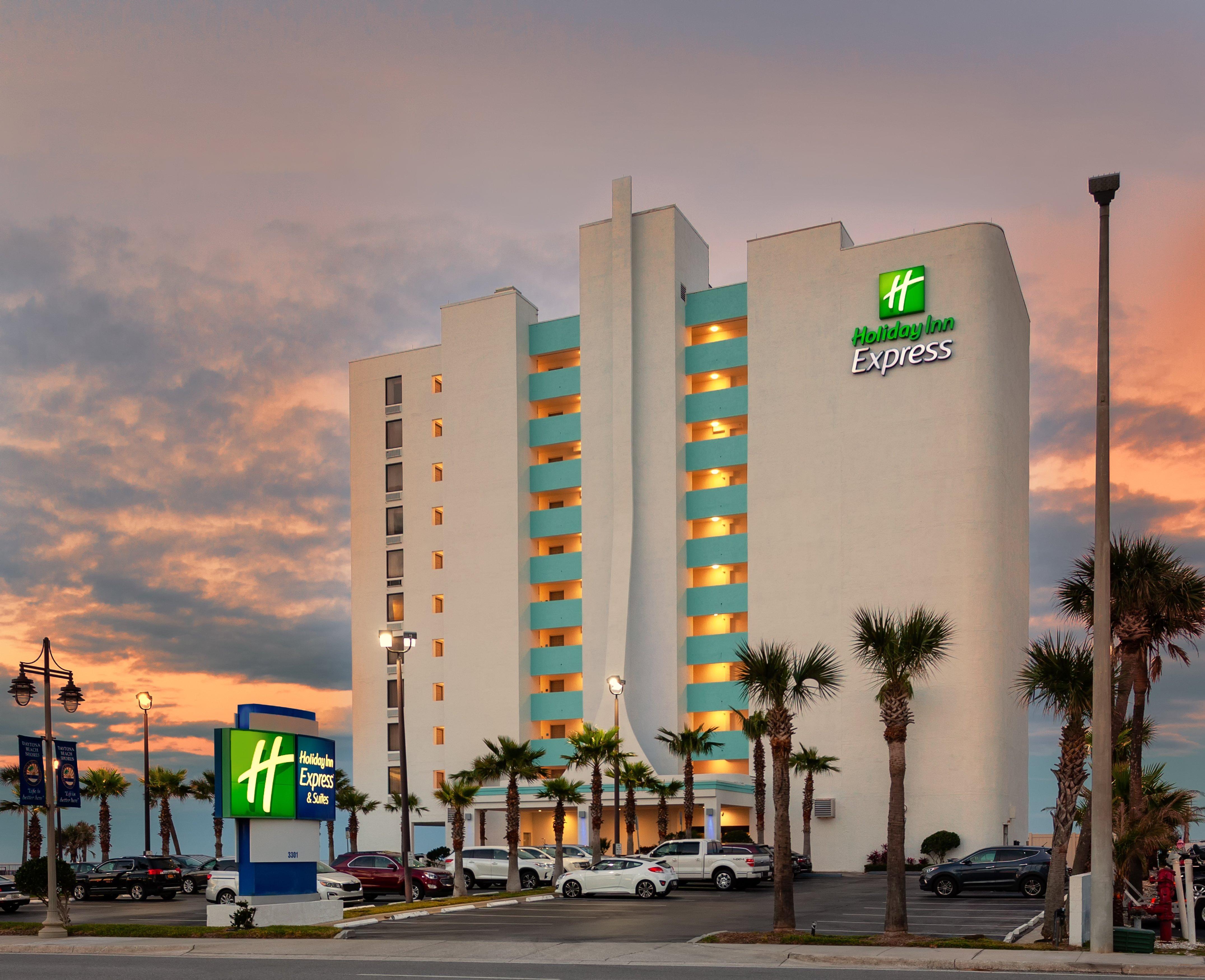 Holiday Inn Express & Suites Oceanfront Daytona Beach Shores By Ihg Eksteriør billede