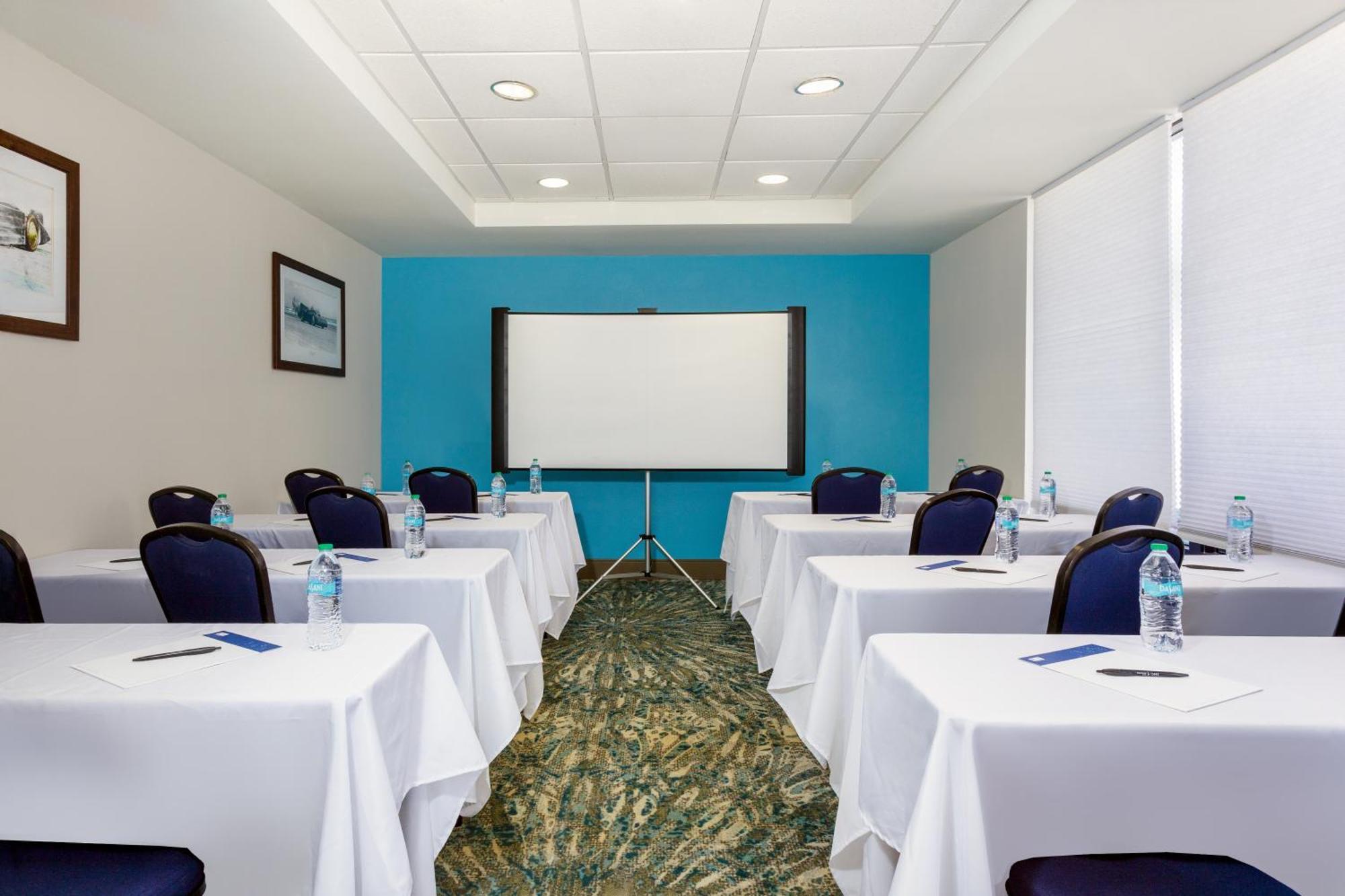 Holiday Inn Express & Suites Oceanfront Daytona Beach Shores By Ihg Eksteriør billede