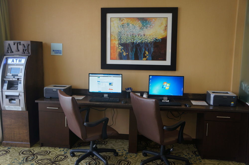 Holiday Inn Express & Suites Oceanfront Daytona Beach Shores By Ihg Eksteriør billede